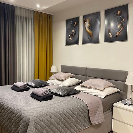 Alpha Apartment Zagreb Bagian luar foto